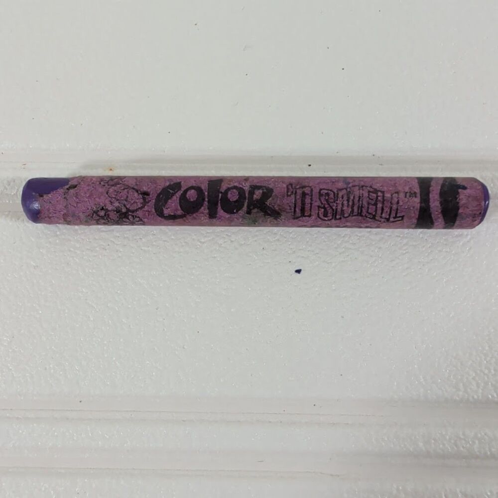 Vintage 1997 Crayola Color 'n Smell Flower Shop Scented Crayon Wisteria